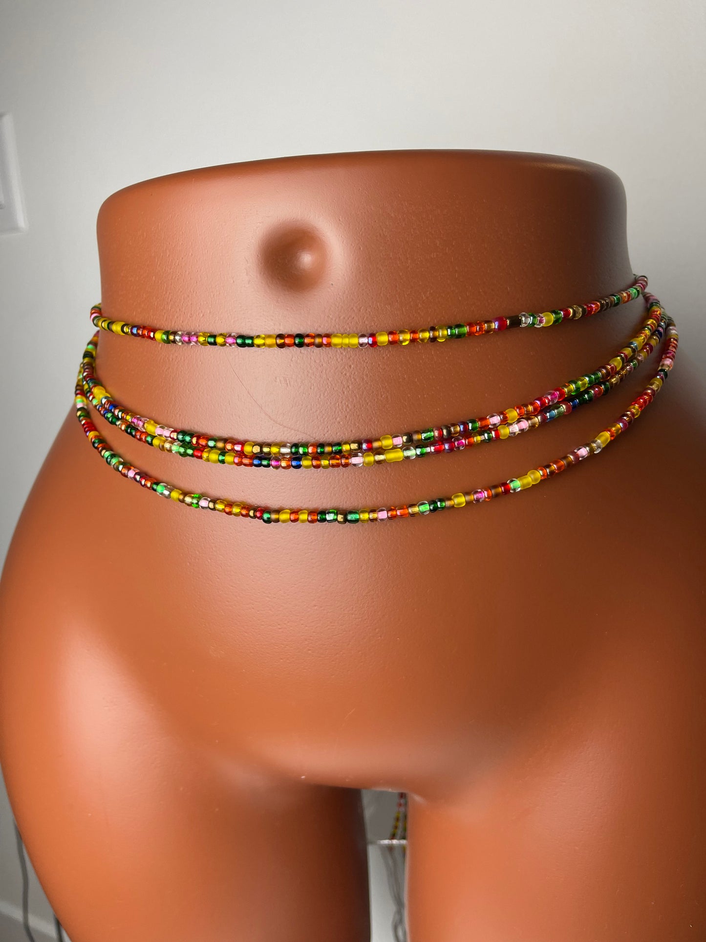 Multi color waistbeads